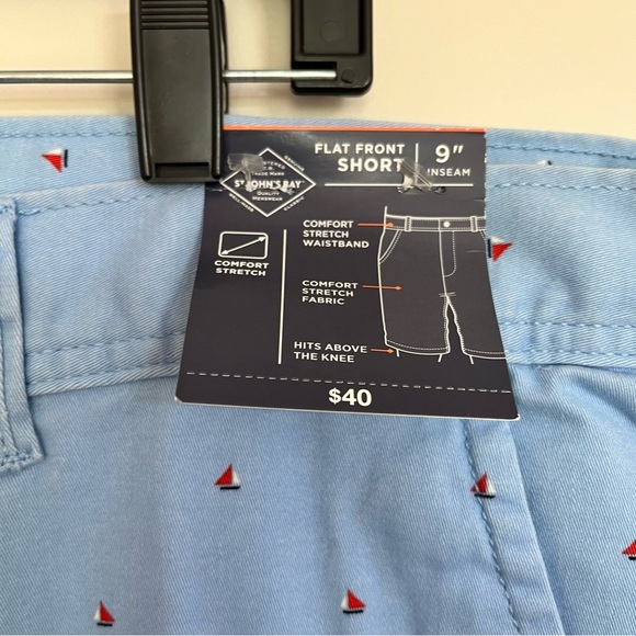 NWT Men’s St. John’s Bay All Over Print Chino Shorts Size 42 9” Inseam Blue - Picture 4 of 6